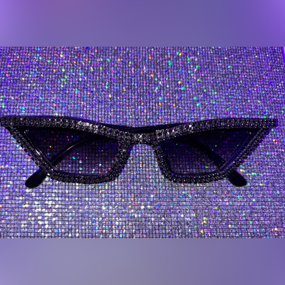 Black and silver rhinestone fancy shades brand new never been worn or used